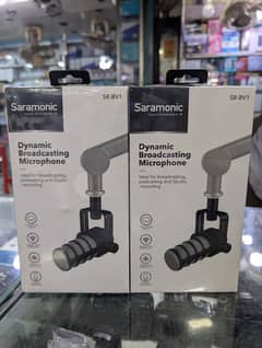 Podcast and Broadcast Dynamic Professional Saramonic SR BV1 Mic.