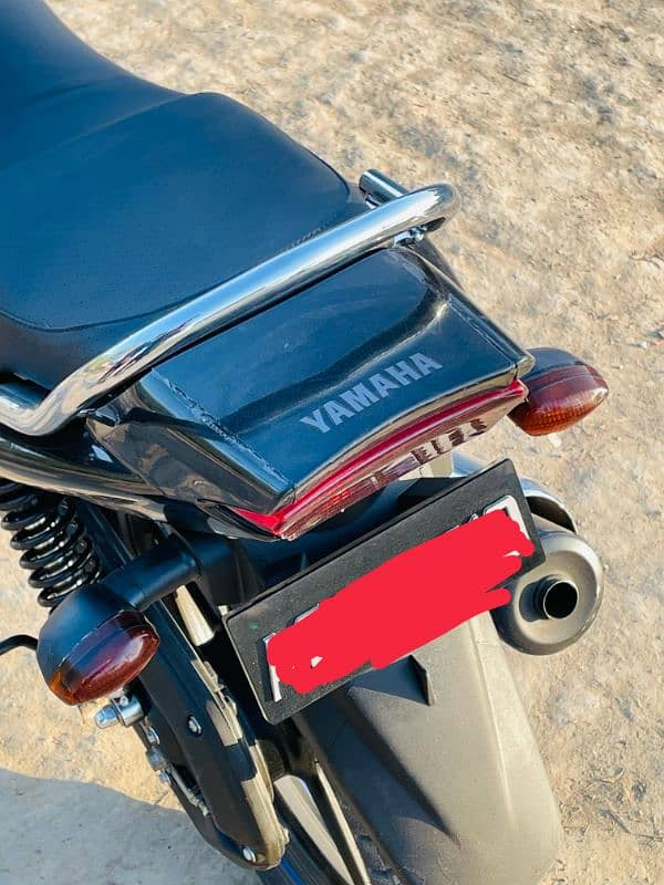 yamaha ybr 125 g 3