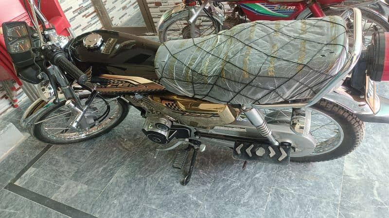 Honda cg 125 s gold/Black for sale 0