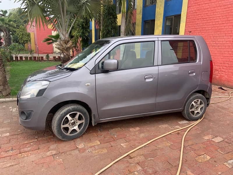 Suzuki Wagon R 2016 1