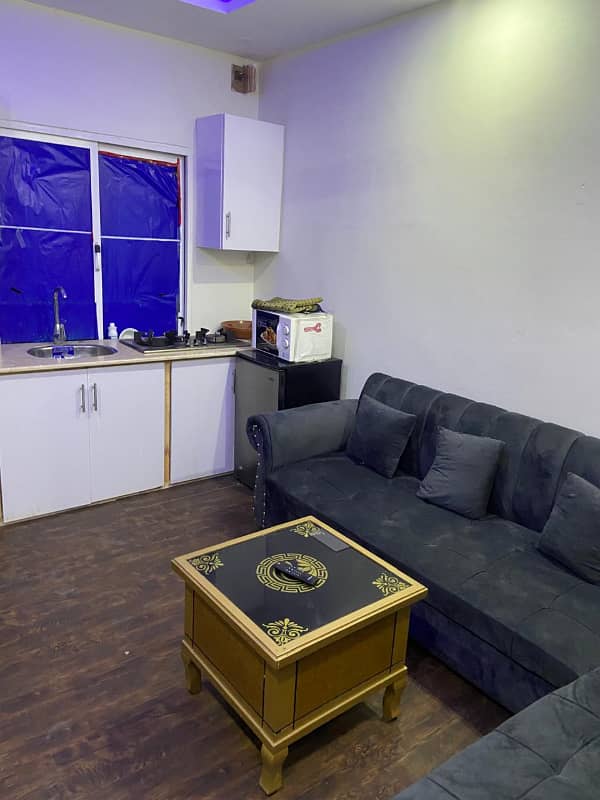 One bedroom furnished flat available for rent in E11 9