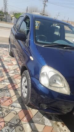 Toyota Vitz 1999