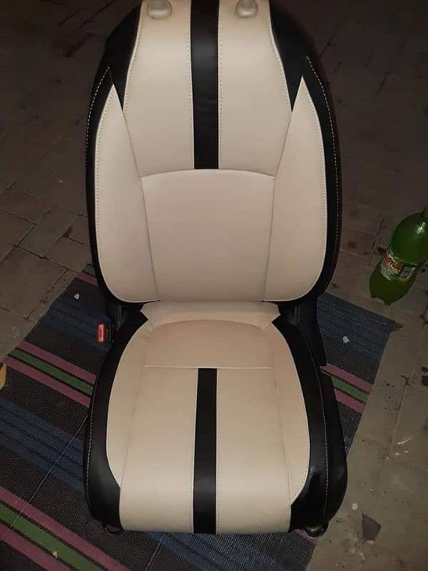 all car seat poshish available 0