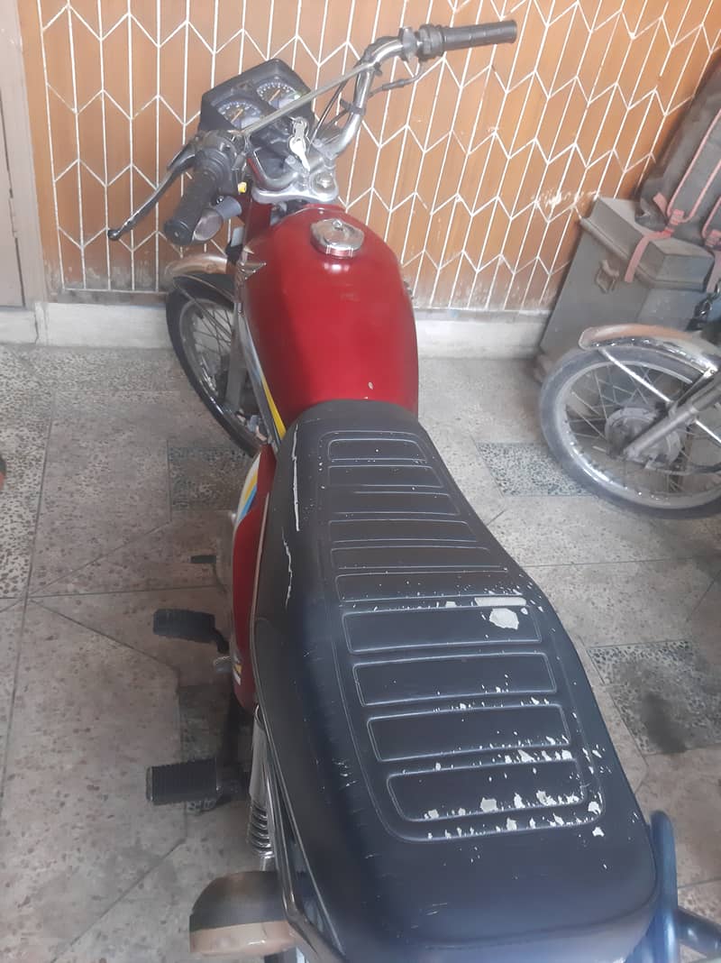 Honda CG 125 2019 3