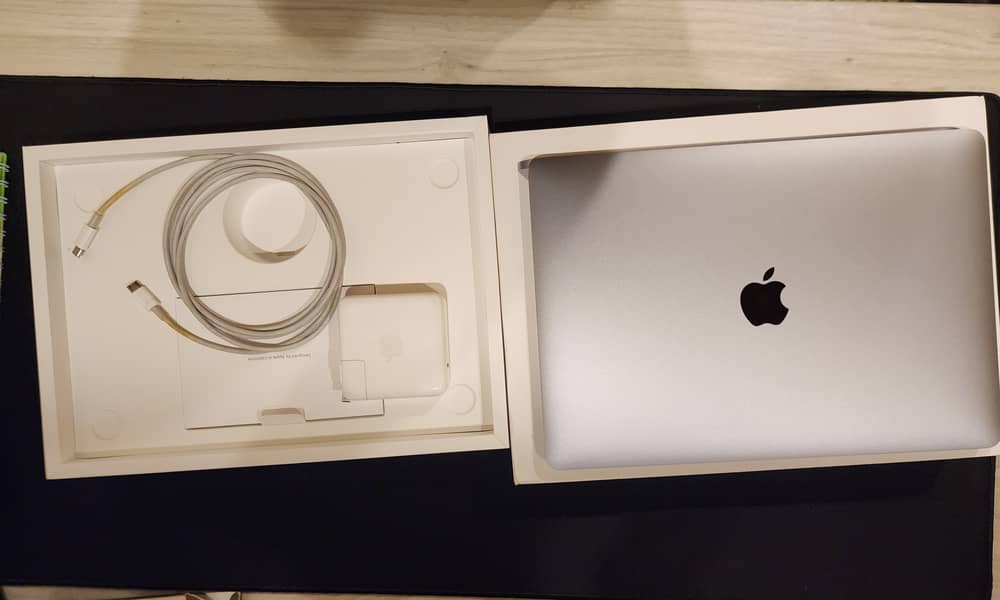 Macbook M1 2020 - 8gb/512gb 4