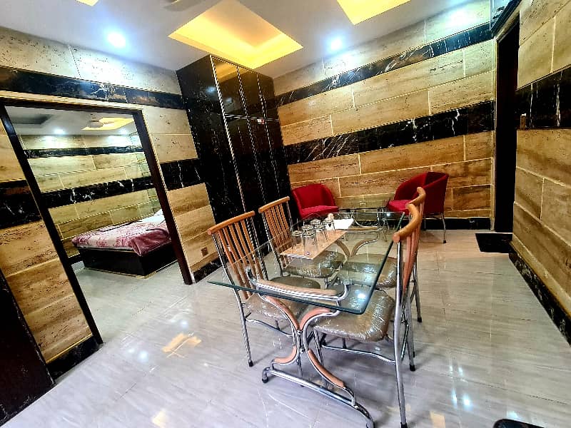 Furnished 1 BR By Smart Apartments Gulberg 2