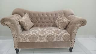 5 SEATER SOFA SET AVAILABLE FOR SALE