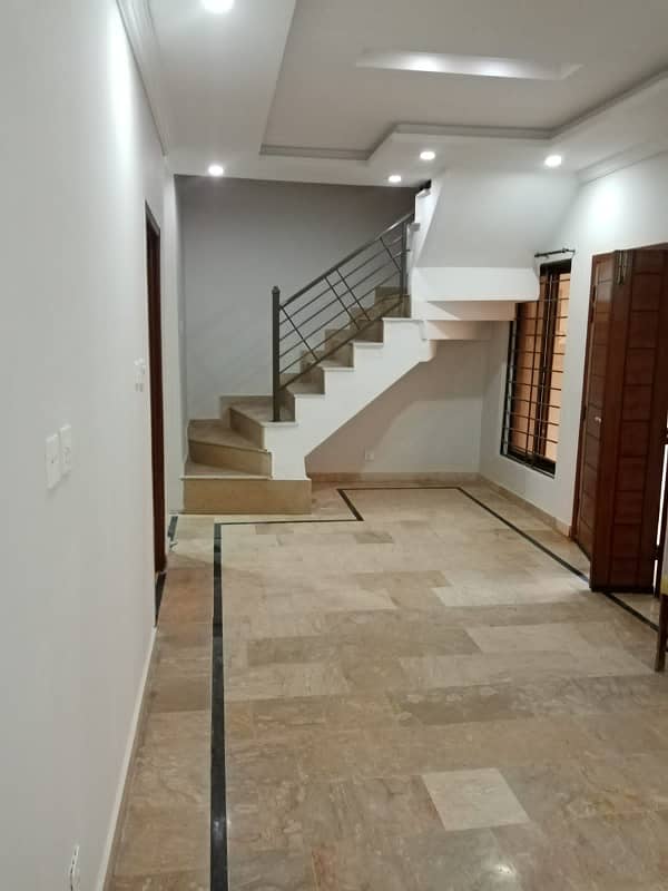 5M HOUSE AVAILABLE FOR SALE 10