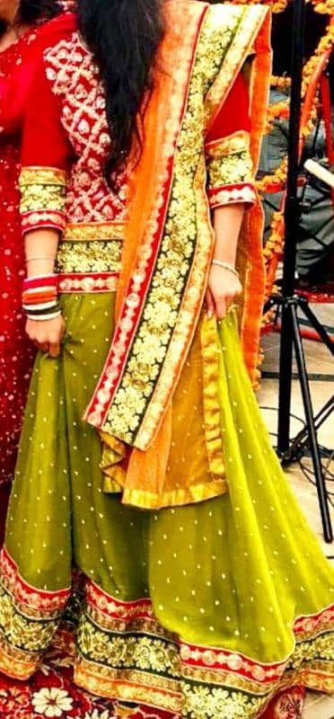 mehndi lehnga 0