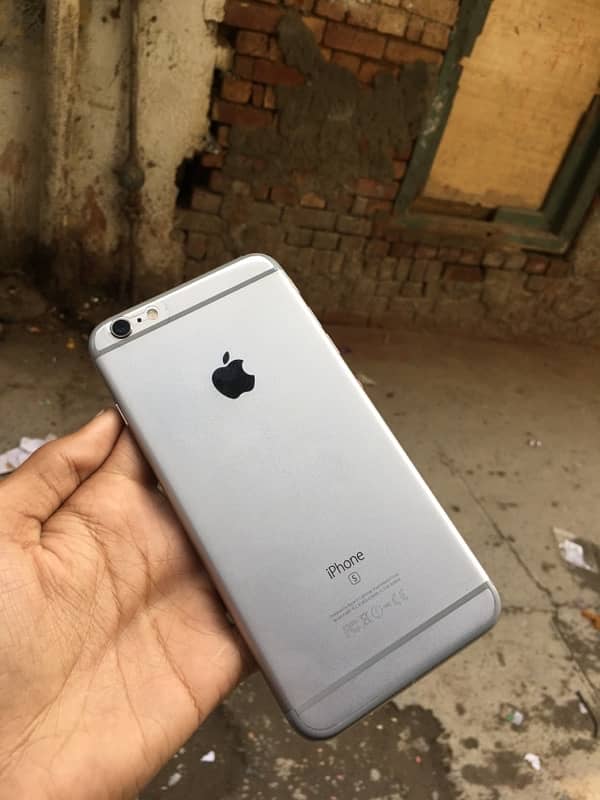 IPHONE 6splus ((NON PTA BYPASS) 64 gb MEMORY (URGENT SELL)03281954104 4