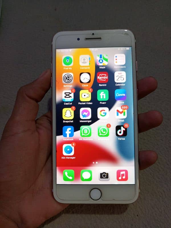 I phone 7 plus NON-PTA 32 GB Lush Condition 0