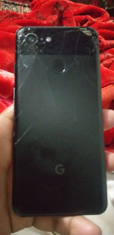 Google pixel 3 . . 4 / 64. . non pta . back glass crack 2