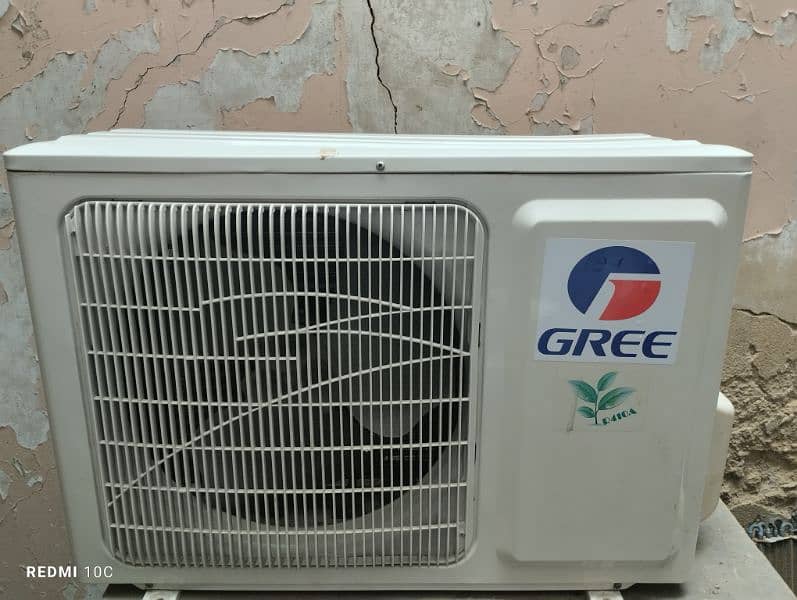 Gree 1 ton Non inverter 1