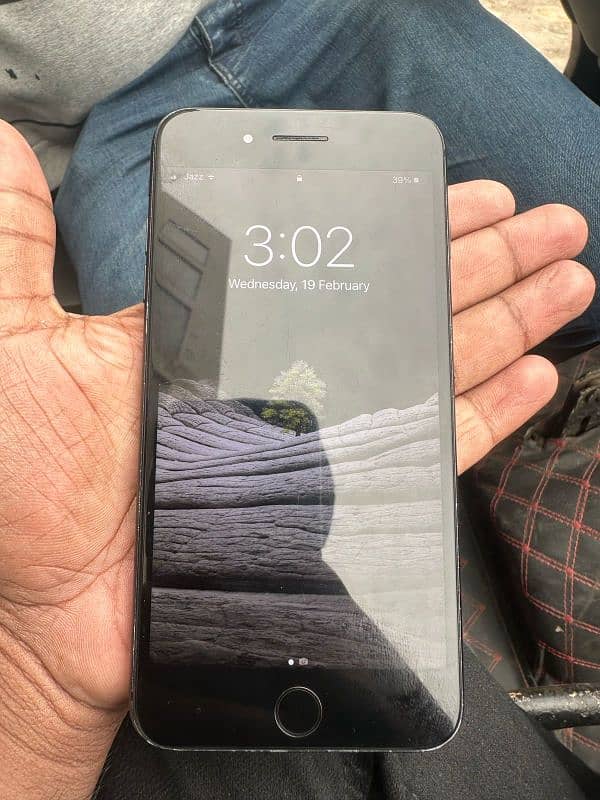 7 plus 128 pta 4