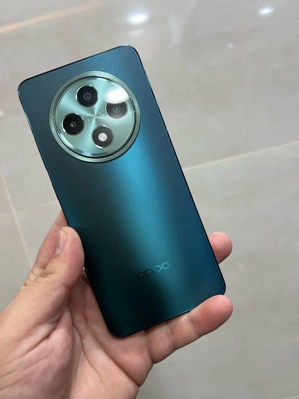 oppo reno12F 12/256 1