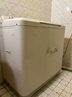 HAIER HWM120-AS Washer & Dryer