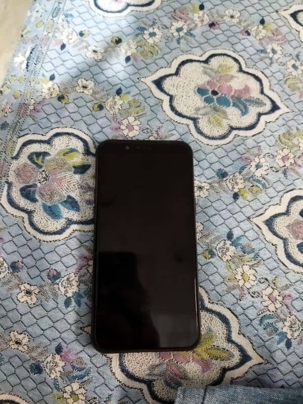 Oppo A83 6/128 non pta 7