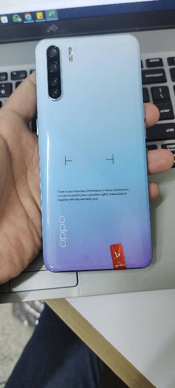 oppo f15 8/256 1