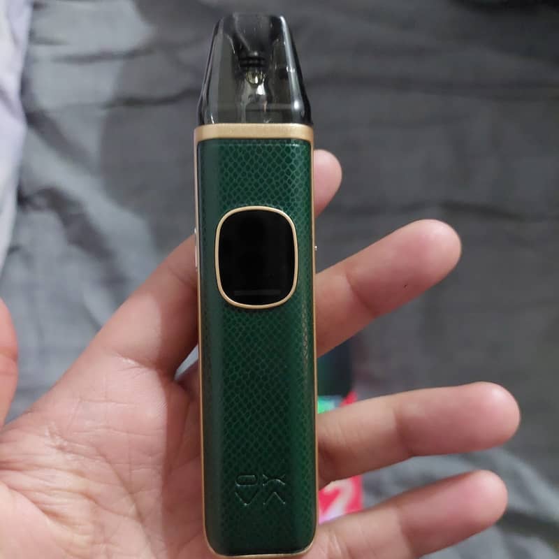 Oxva Slim pro 2 pod vape near brand new condition with 30 ml flavour 2