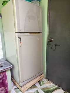 dowlance fridge