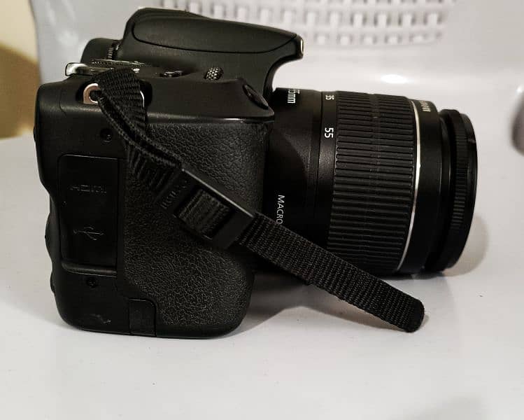 DSLR Camera Canon EOS-200D 5