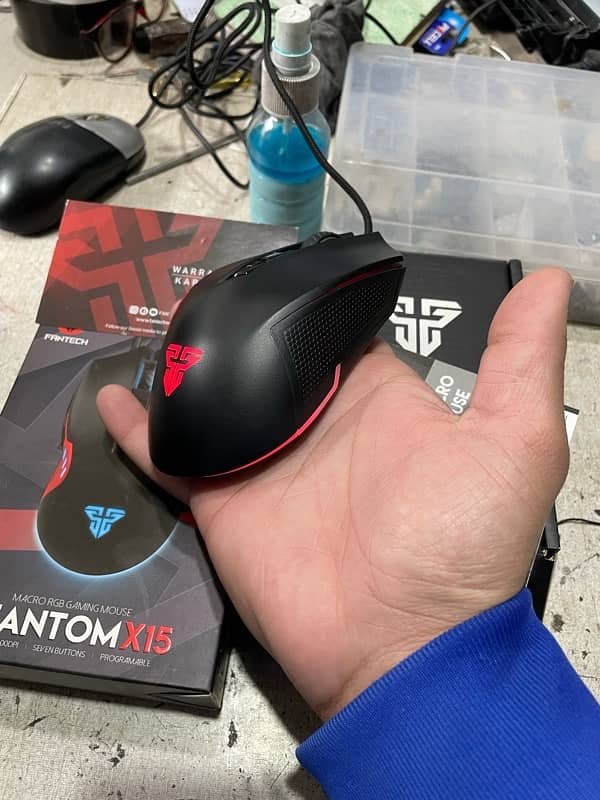 RBG Gaming Mouse FANTECH 3