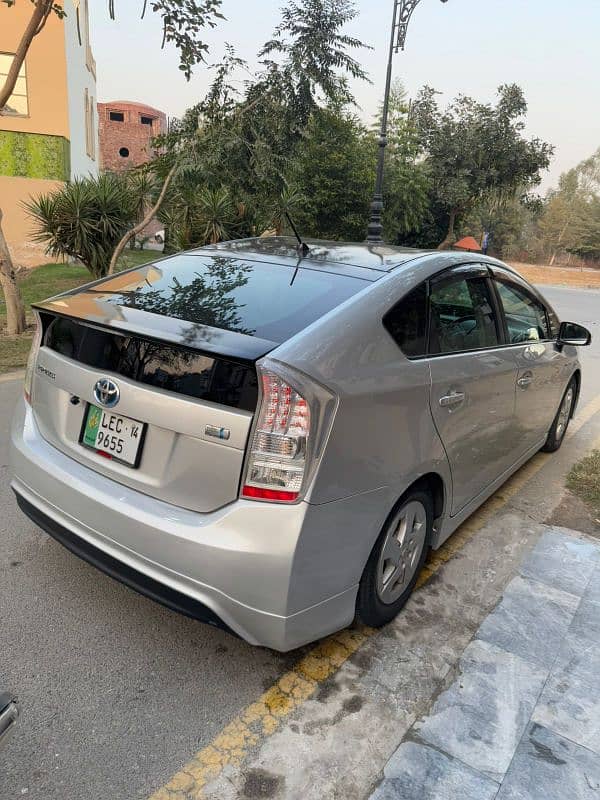 Toyota Prius 2010 3