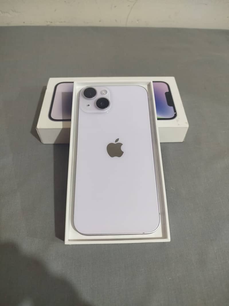 Apple iPhone 14 with box 0