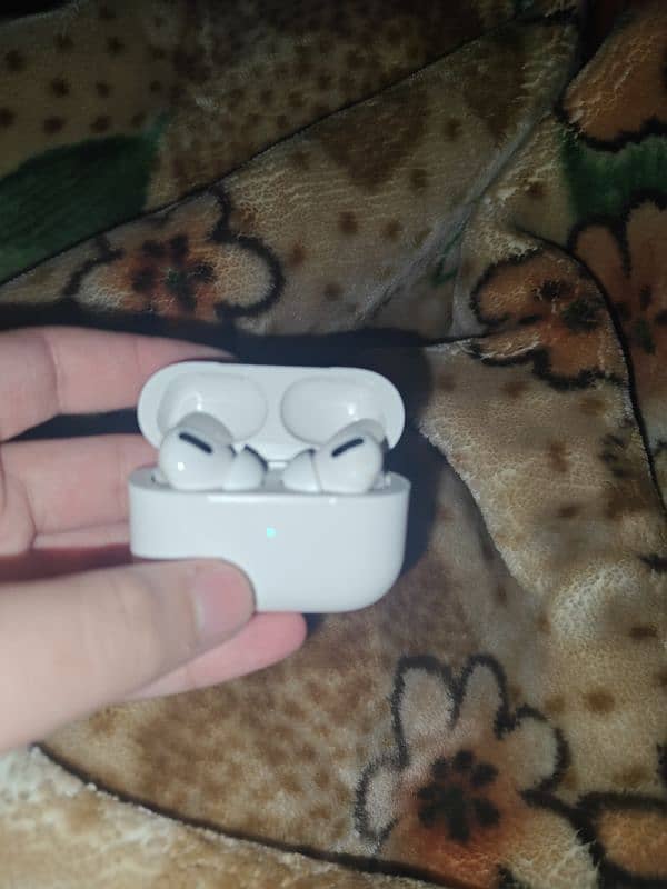 AIRPODS PRO 3