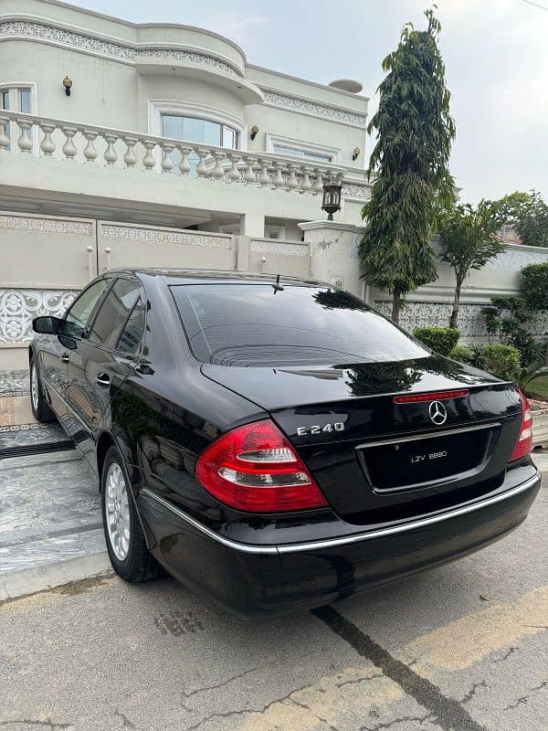 Mercedes E Class 2005 1