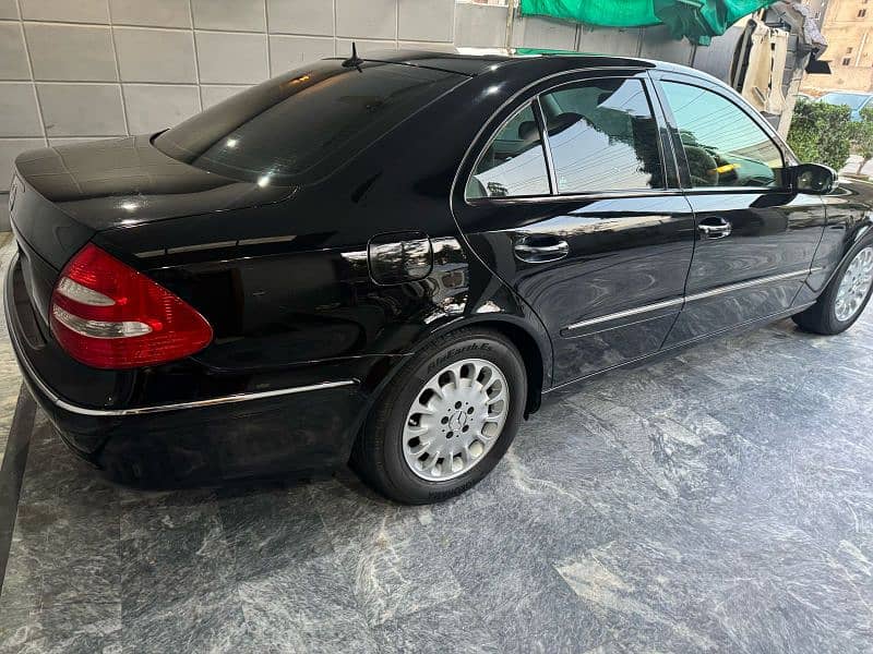 Mercedes E Class 2005 11