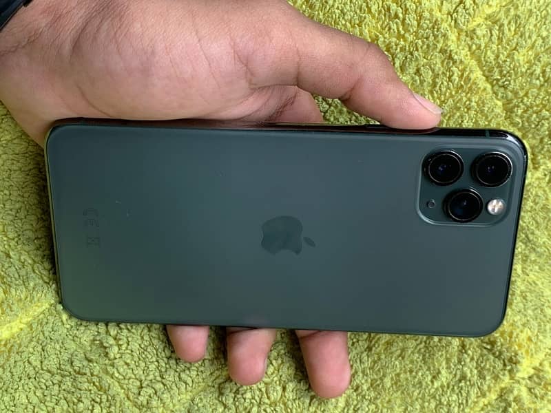 iphone 11 pro max 1