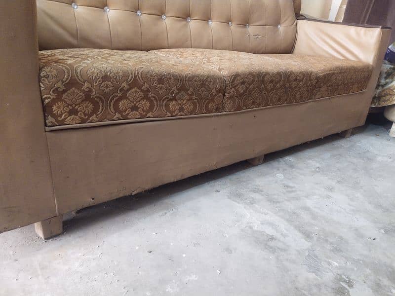 roller stand sofa 3 2 1 1