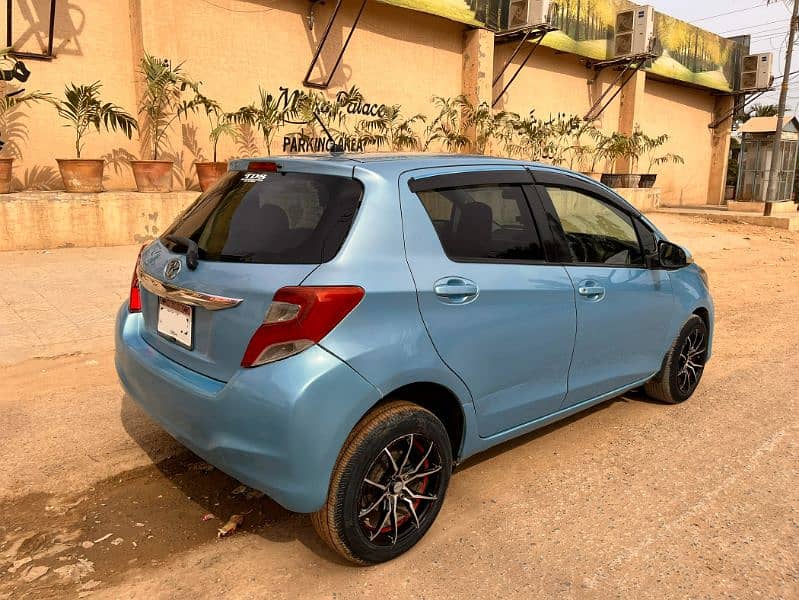 Toyota Vitz Spider 2014/16 7