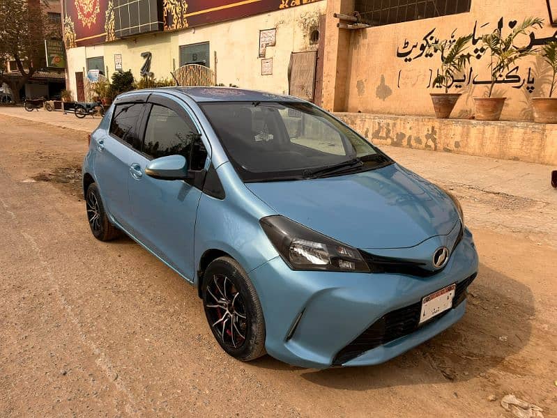 Toyota Vitz Spider 2014/16 9