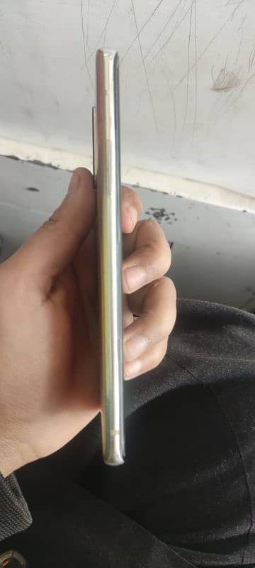 OnePlus 8 single sim 128gb only back crack 3