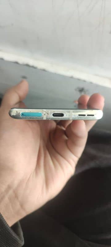 OnePlus 8 single sim 128gb only back crack 4