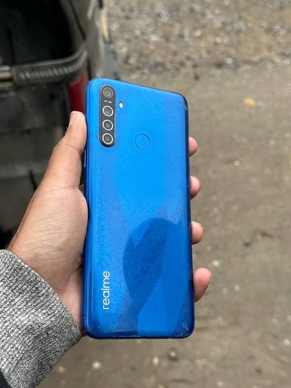 realme 5i 1