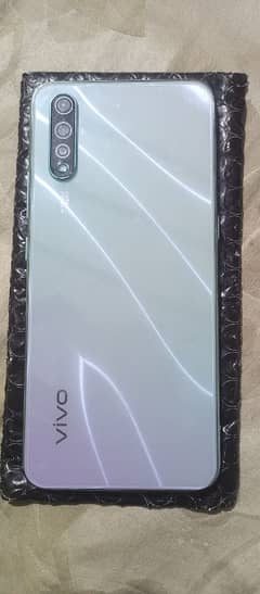 vivo S1