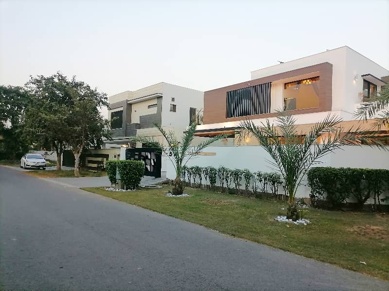 24 Marla House Is Available For Sale In DHA Phase 5 Block J Lahore 4