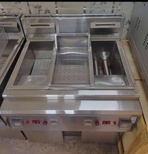 16 Liter Deep Fryer / Fryer / Pizza Oven / Shawarma Counter 14