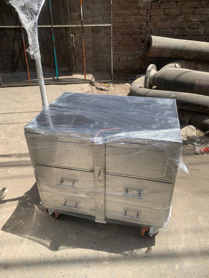 16 Liter Deep Fryer / Fryer / Pizza Oven / Shawarma Counter 17
