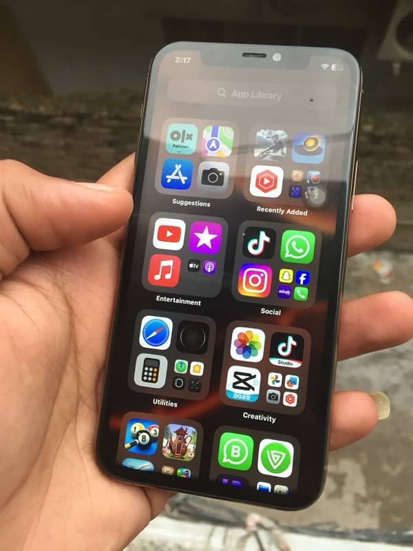 iPhone 11 Pro 64gb non pta factory unlock 12 pro sa exchange karna ha 8