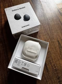 Samsung galaxy buds2 headphone/earphone