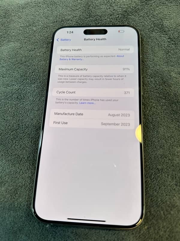 iphone 15pro max 256gb pta approved 4