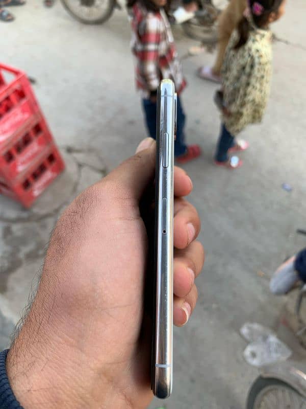 iphone X 64gb memory non pta 3month sim working 3