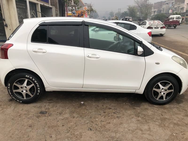 Toyota Vitz 2005 2