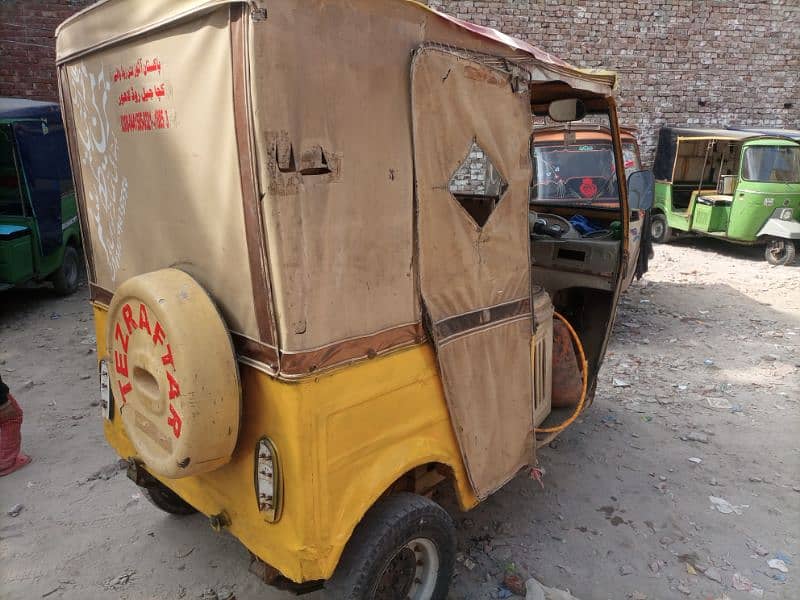 Tez raftar Auto rickshaw 200cc 4