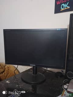 Samsung 19 inch LCD