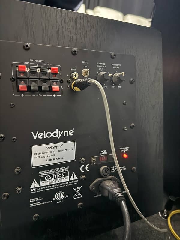 Onkyo Dolby Atmos 5.1. 2 speakers and woofer 8